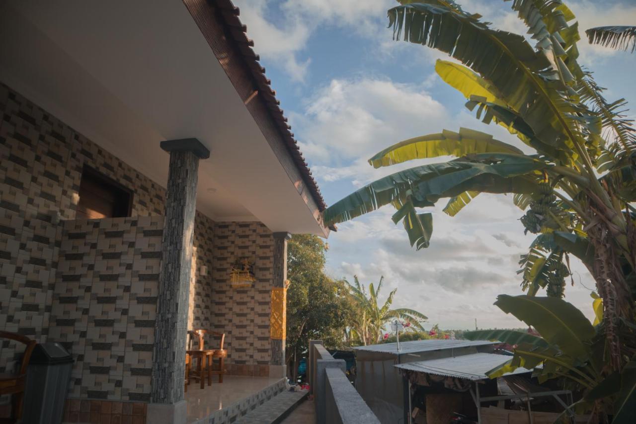 Prasi Sunrise Homestay Toyapakeh Екстер'єр фото